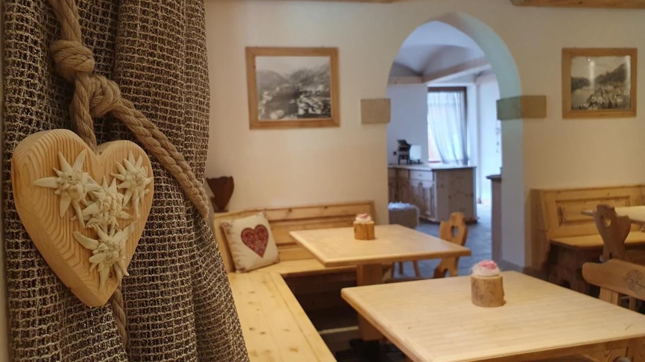 Albergo Meuble Victoria Auronzo di Cadore Exterior foto