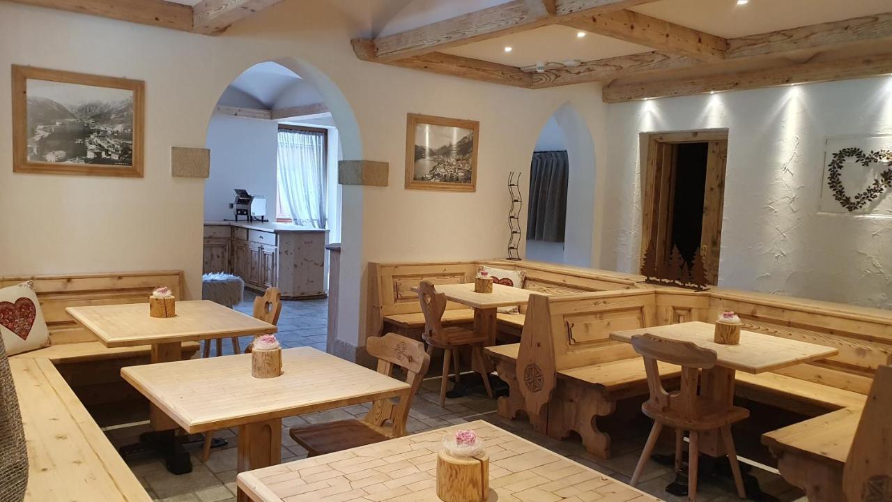Albergo Meuble Victoria Auronzo di Cadore Exterior foto